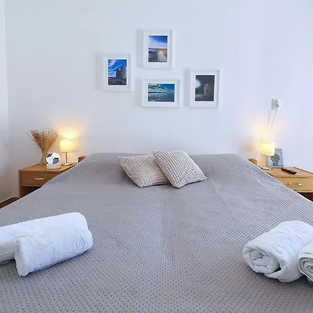 Appartement Hibis, No 3 Starigrad Paklenica