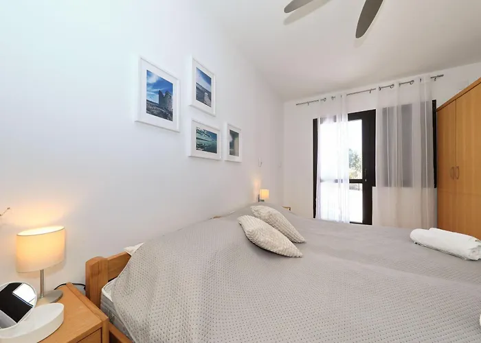 Apartment Hibis, No 3 Starigrad Paklenica